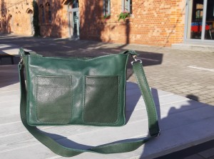Zielona - butelkowa malachitowa skórzana listonoszka